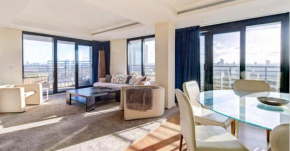 Penthouse with terraces and AC, London